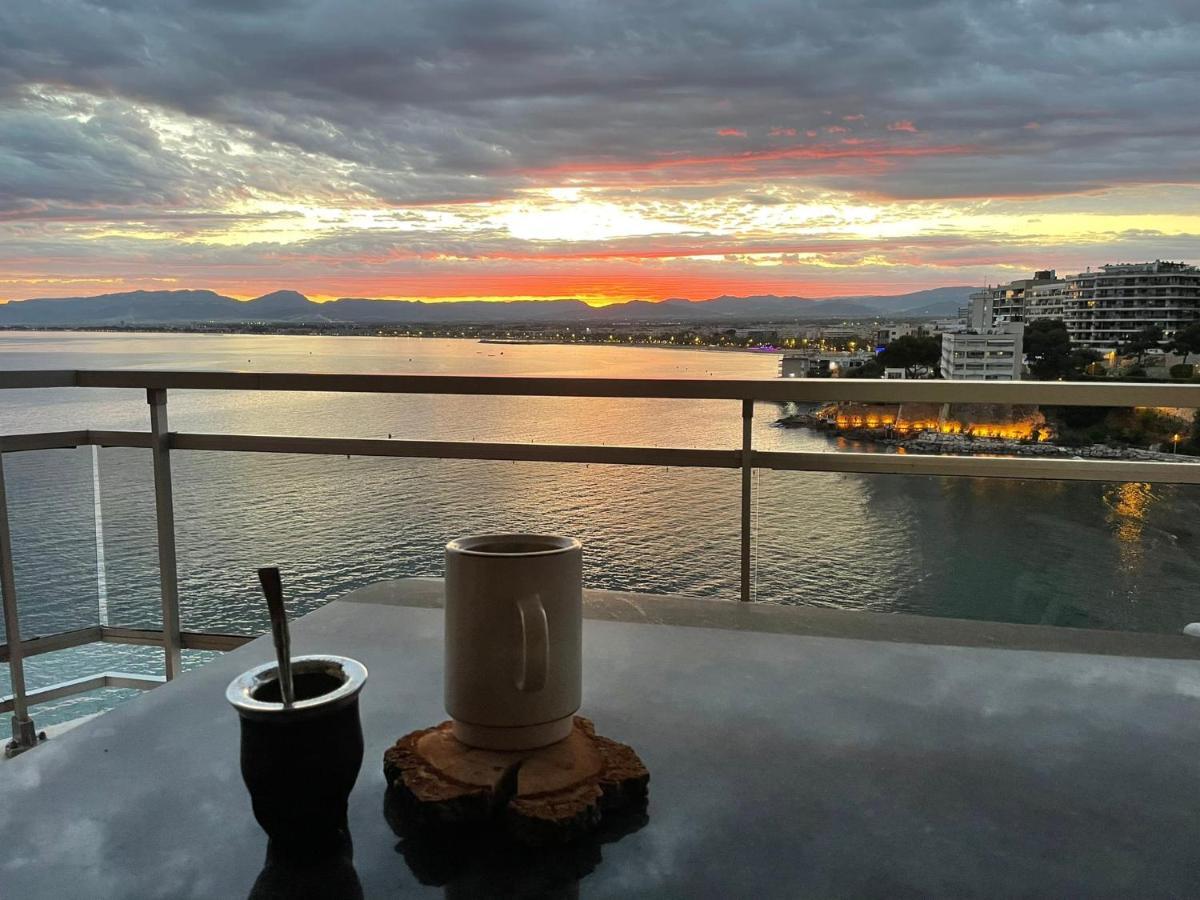 Bahia Apartamento Sobre El Mar Салоу Екстериор снимка